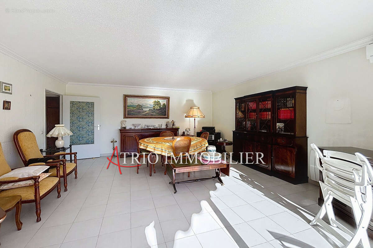 Appartement à CAGNES-SUR-MER