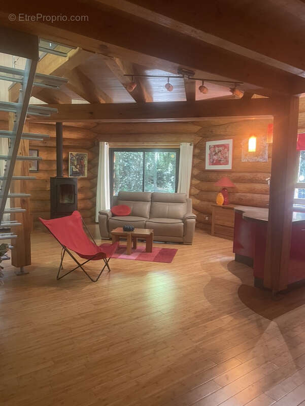 Maison à COMMENSACQ