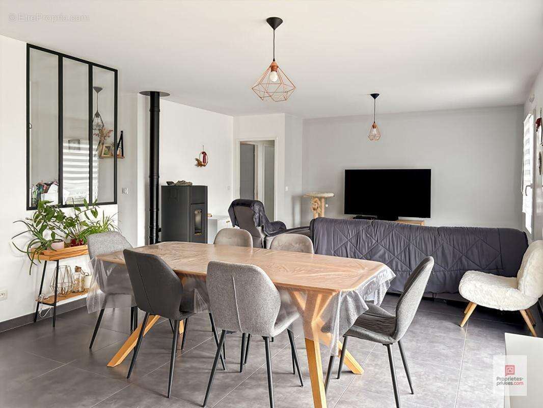 Maison à VION