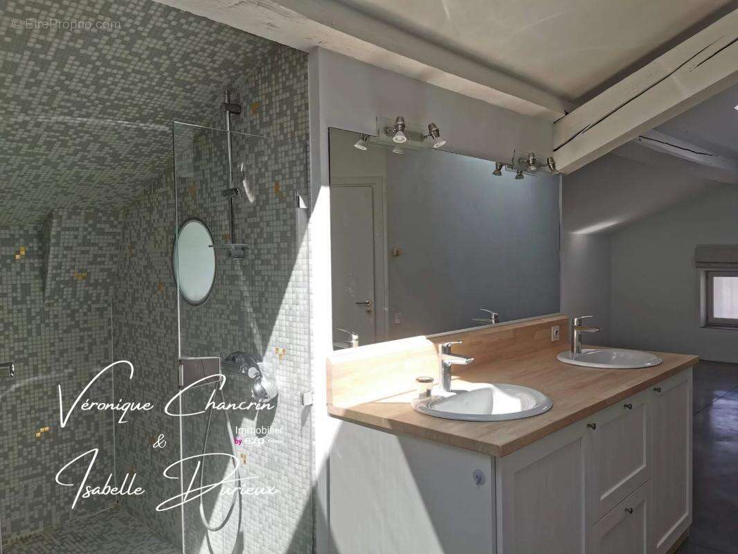 Appartement à LYON-7E