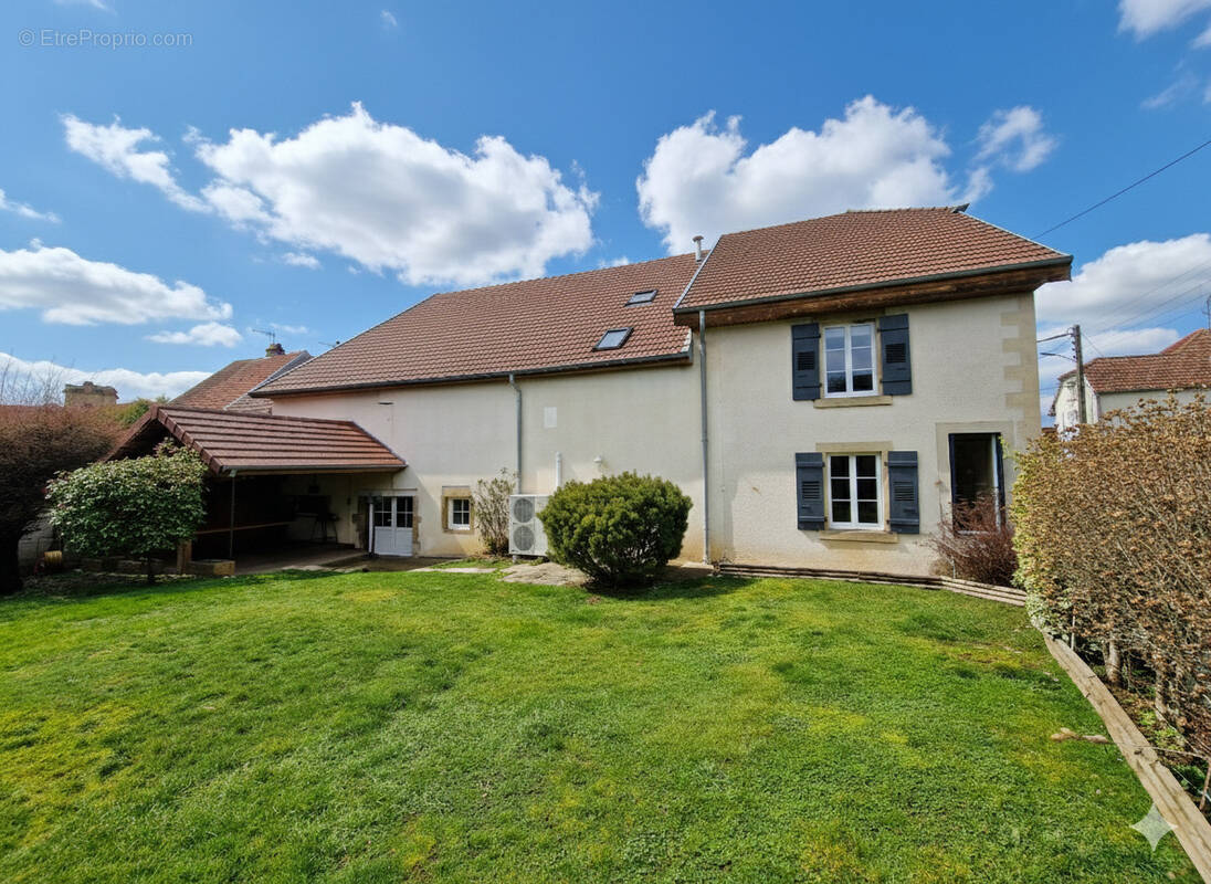 Maison à SAULX