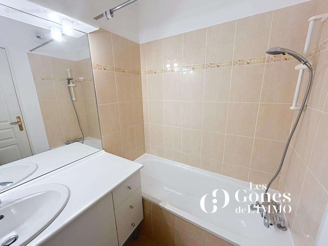 Appartement à LYON-9E