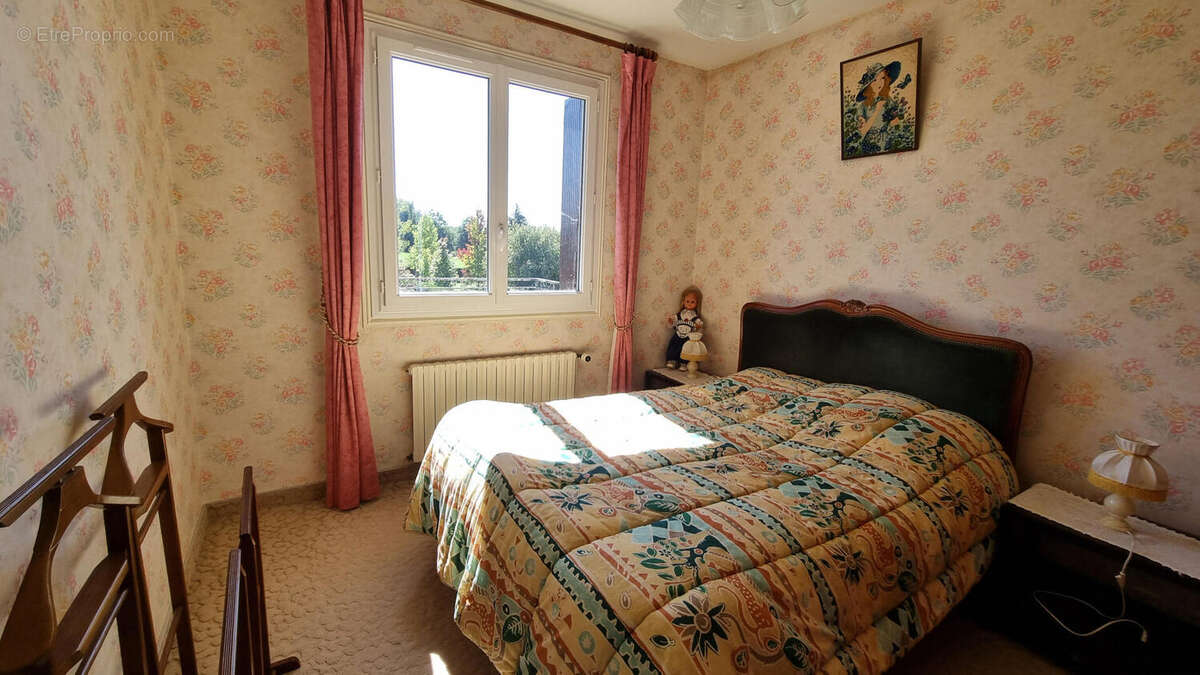 20250918_144000 - Maison à SAINT-SAUD-LACOUSSIERE