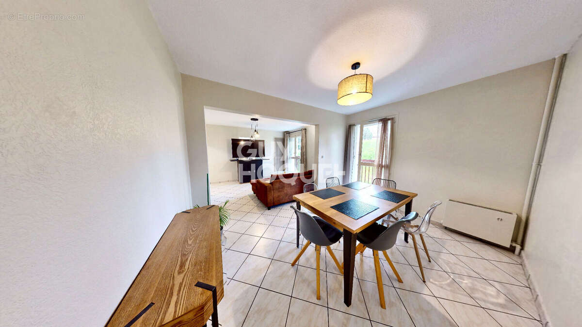 Appartement à CRAN-GEVRIER