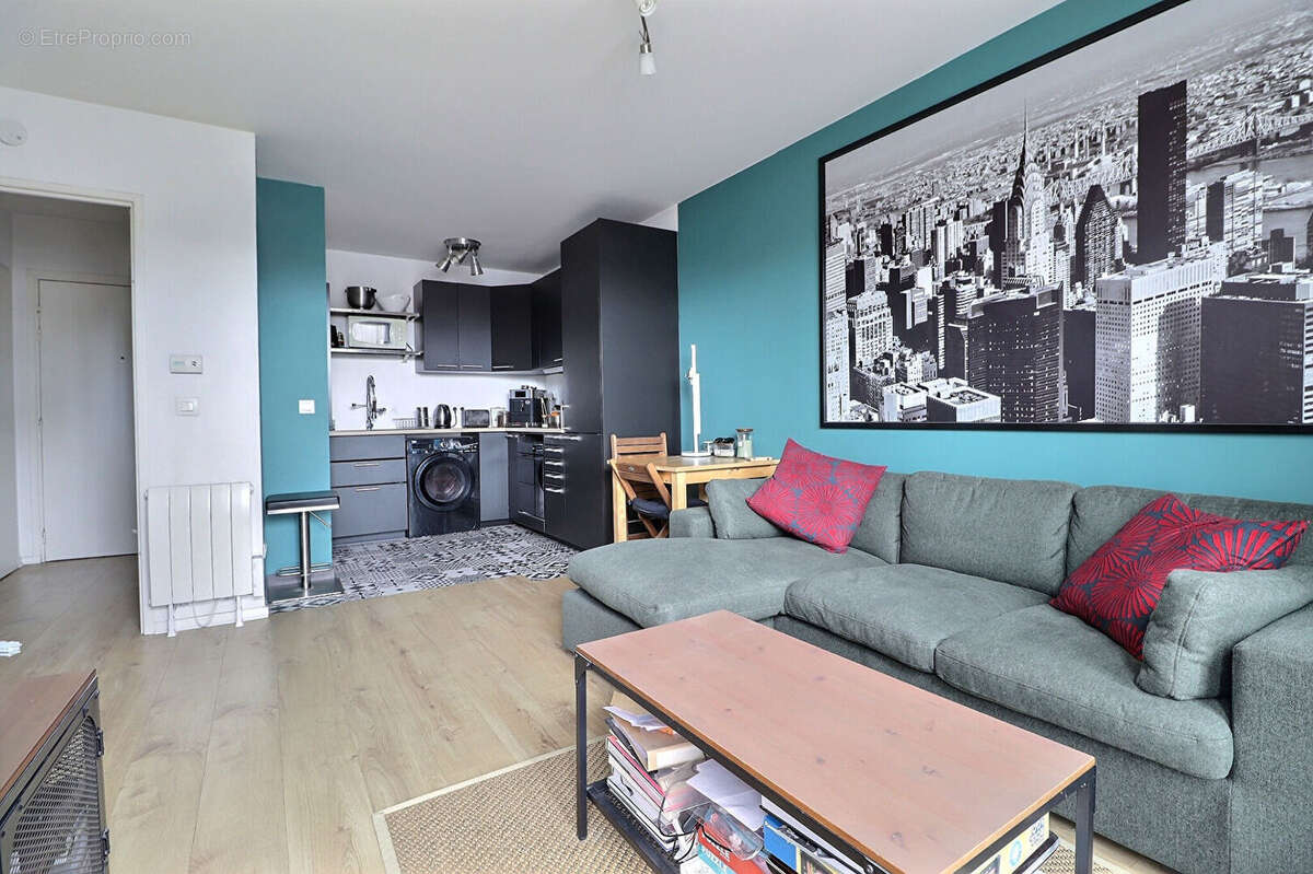 Appartement à LA COURNEUVE