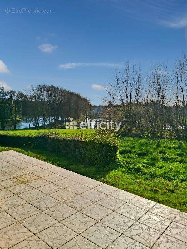 Maison à LE HAUT-CORLAY