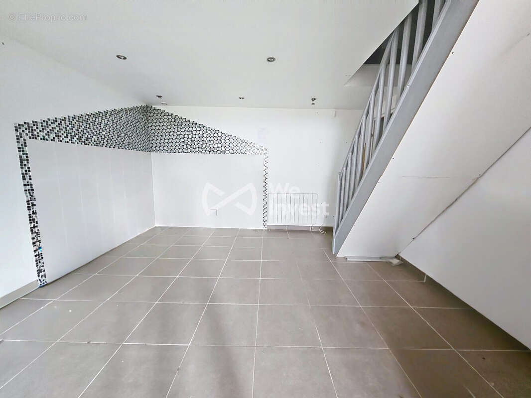 Commerce 95 m² à Ascoux  - photo 8