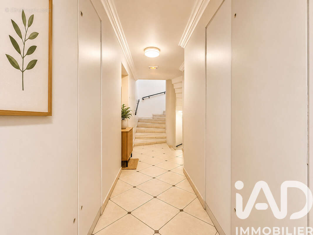 Photo 7 - Appartement à VILLEMOMBLE