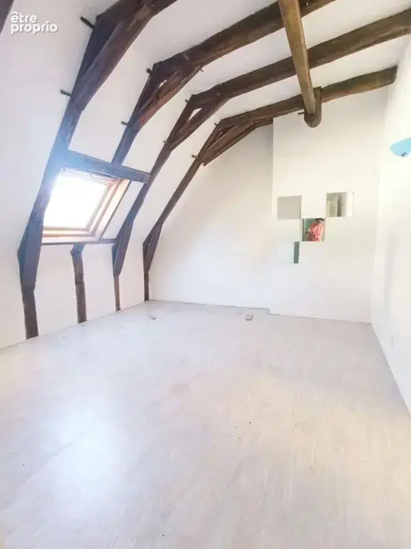 Maison 8 pièces 150 m² à vendre à Pleaux (15700) - photo 9