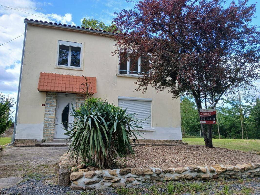 Maison à ROUMAZIERES-LOUBERT