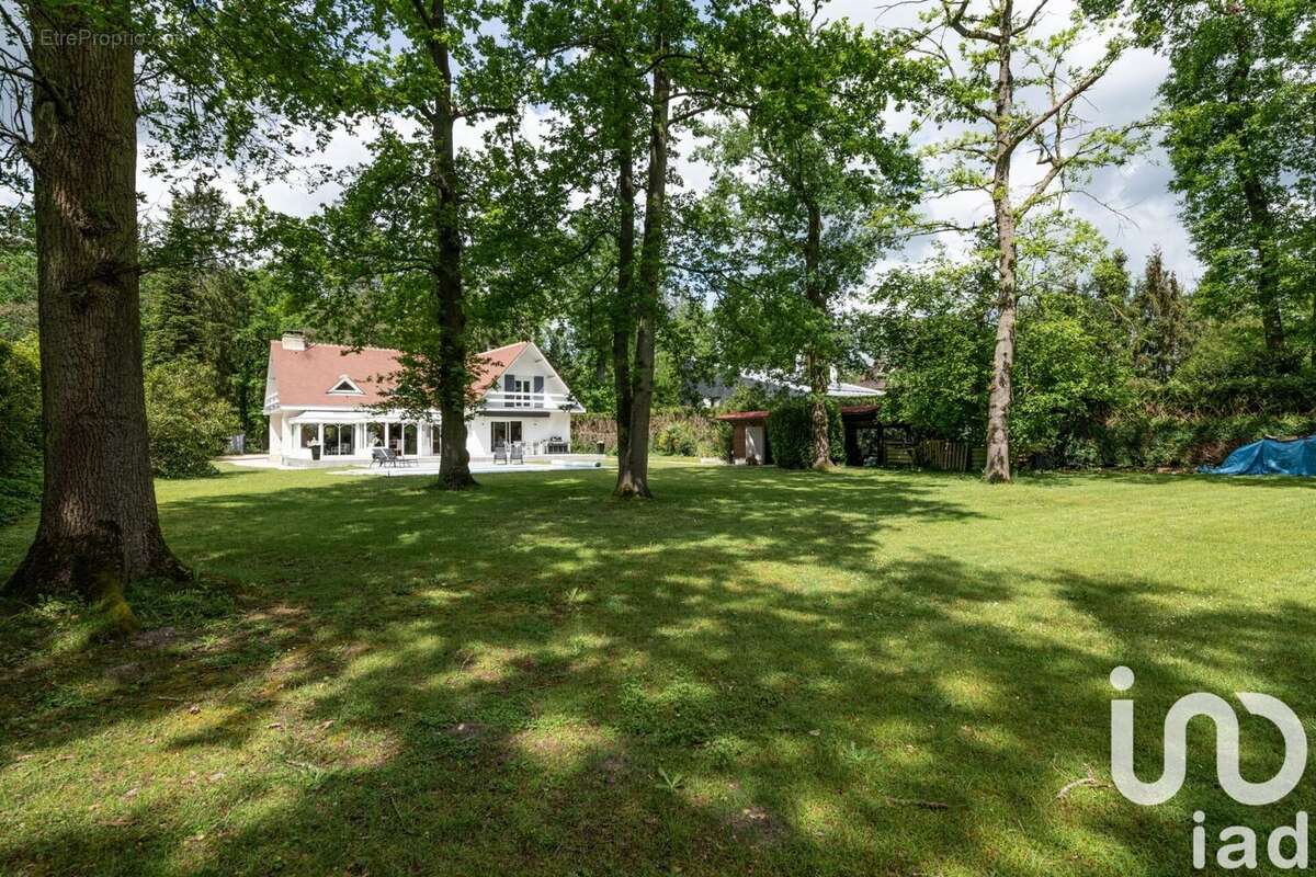Photo 3 - Maison à LAMORLAYE