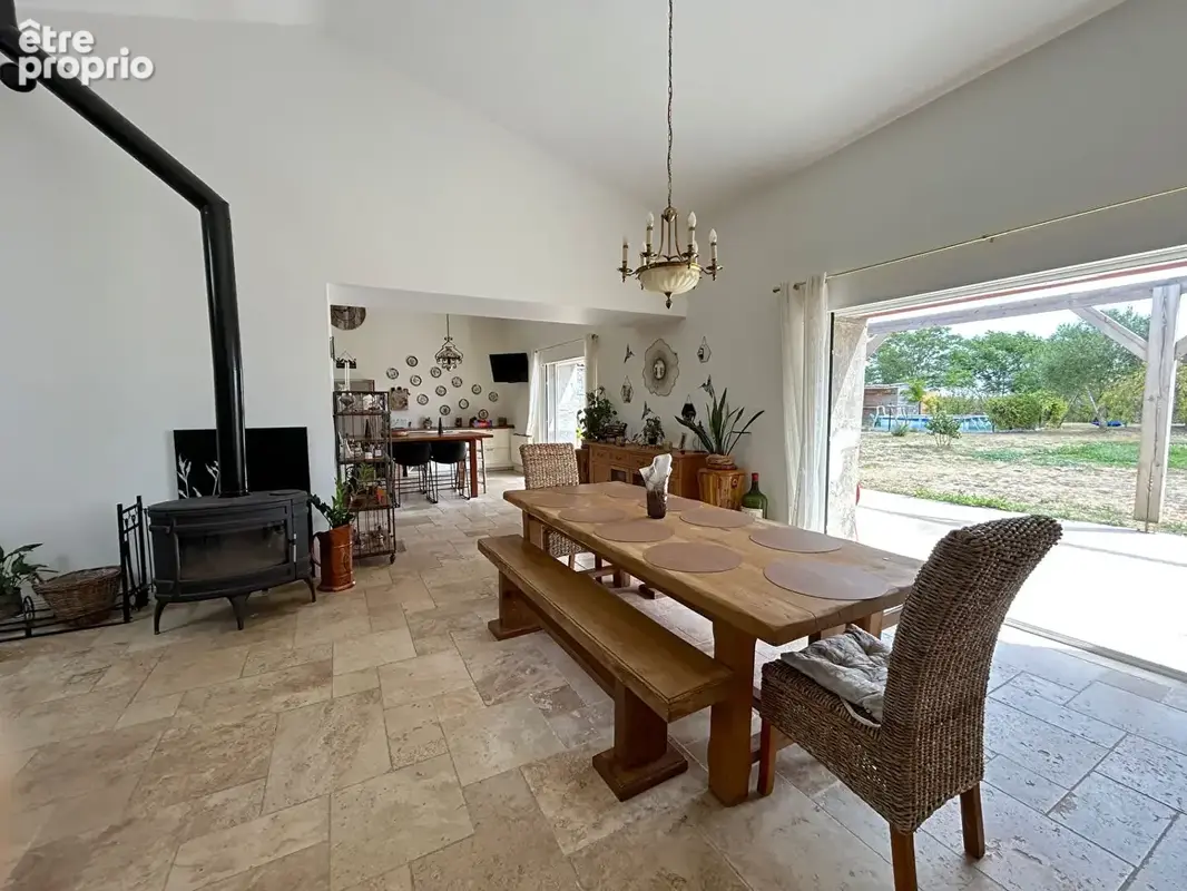 Maison spacieuse à vendre à Le Chay - 7 pièces, 225 m² - photo 4