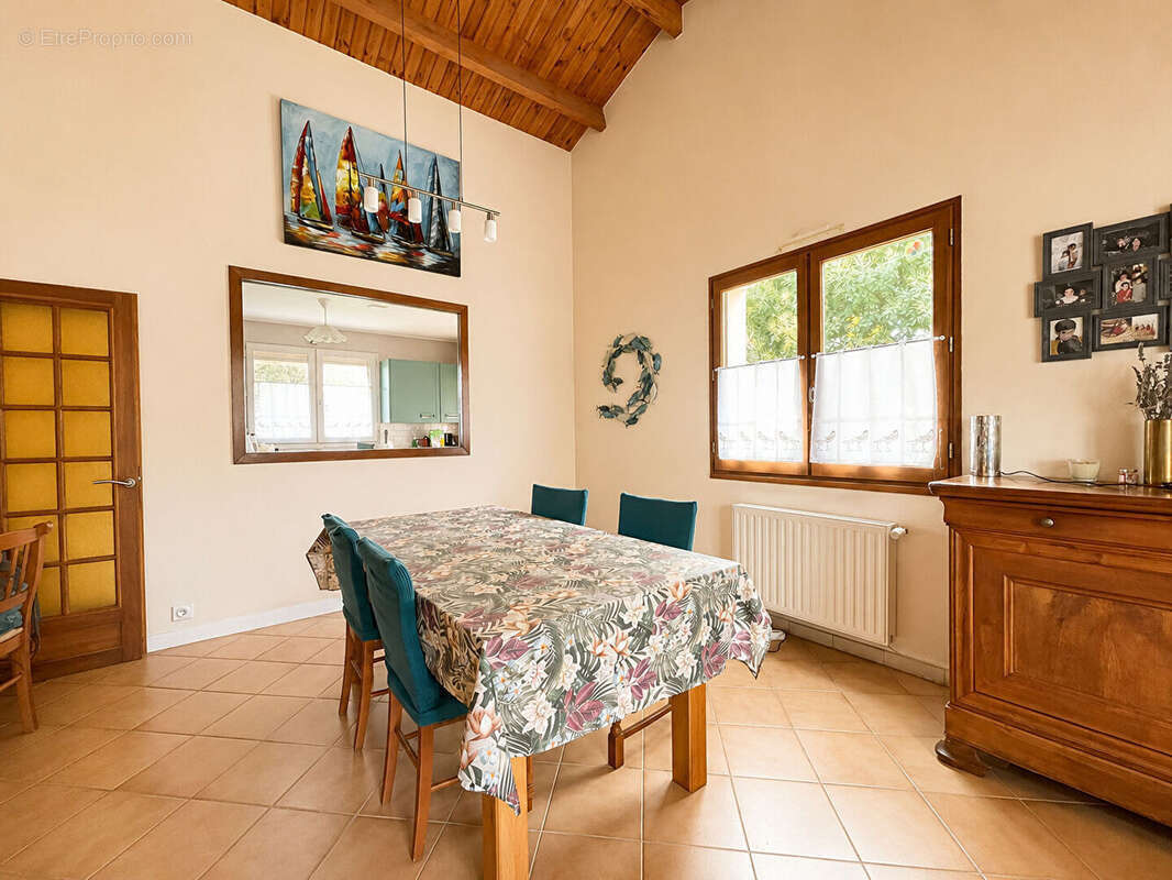 Maison à ANGLES