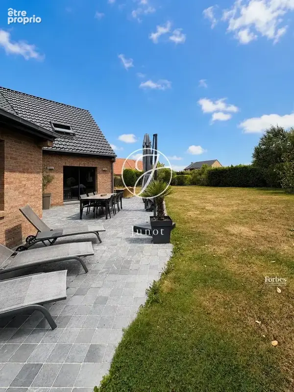 CAMPHIN-EN-PÉVÈLE – DOMAINE PRIVÉ -  Maison d’architecte de 212 m² - 6 chambres - Terrain d’environ 1 250 m² - Jardin - Garage - - photo 15