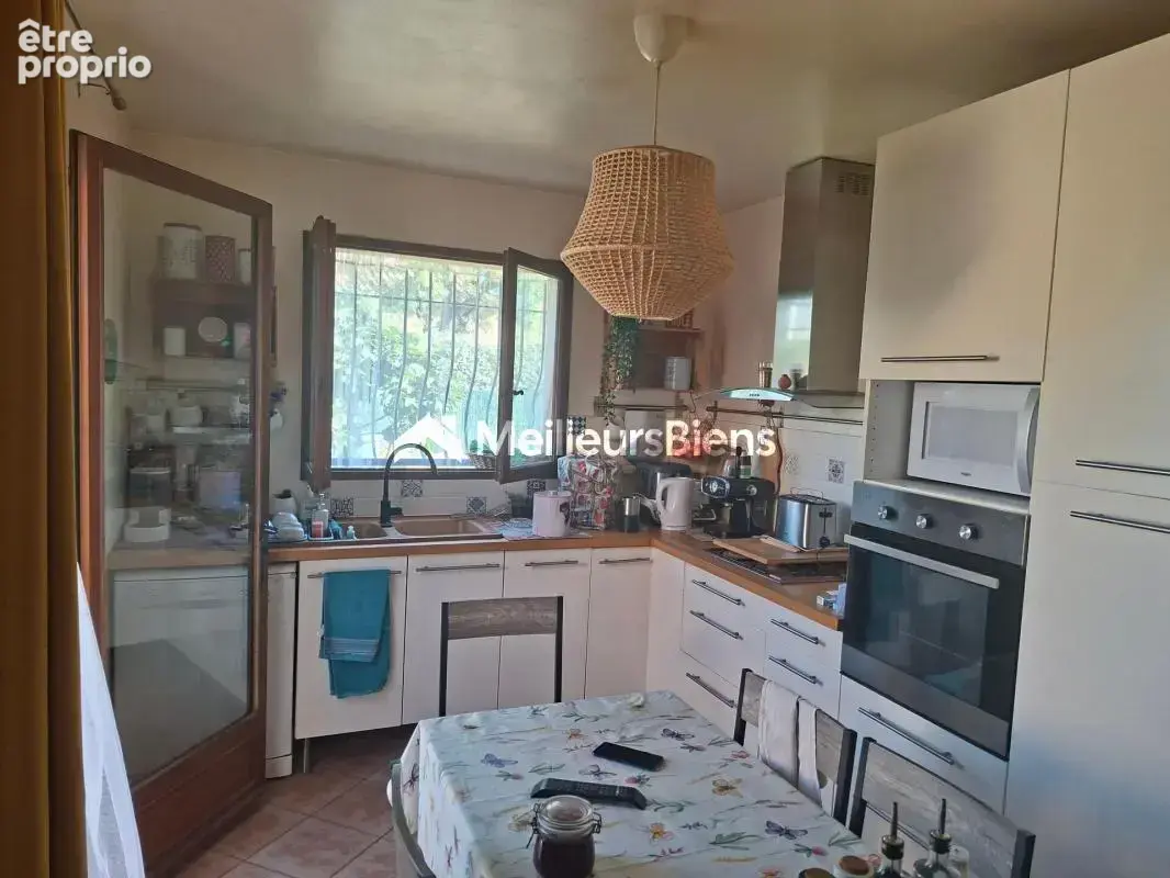 Saint-cyr-sur-mer – villa de plain-pied avec jardin - photo 5