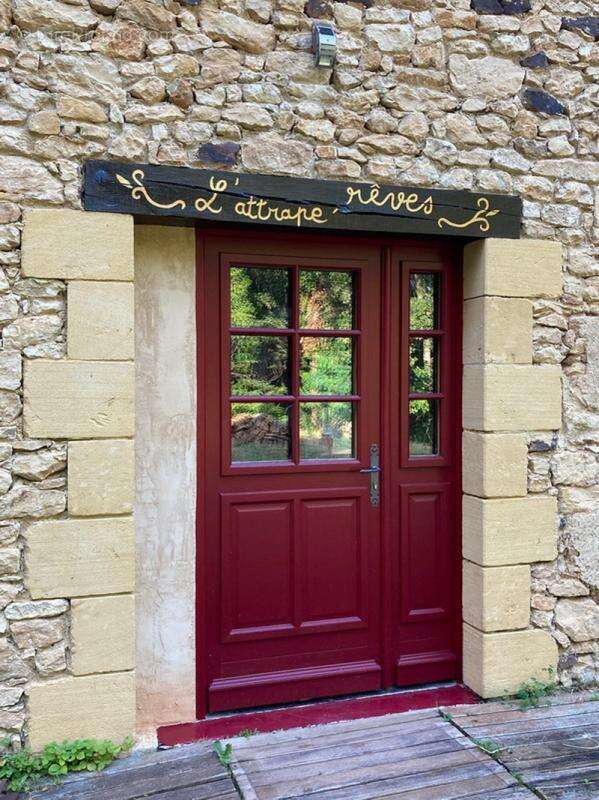 Maison à LE BUISSON-DE-CADOUIN