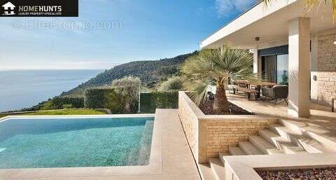 Maison à EZE