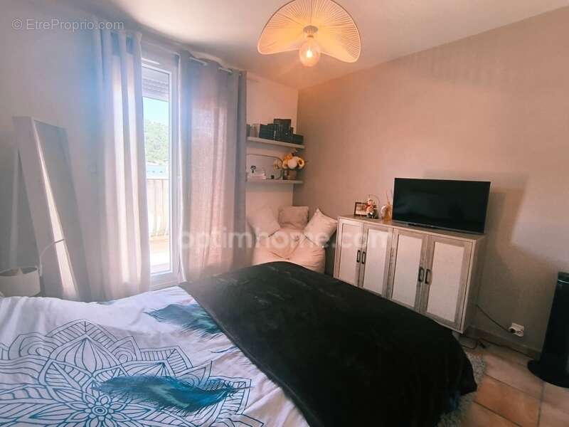 Appartement à CHATEAU-ARNOUX-SAINT-AUBAN