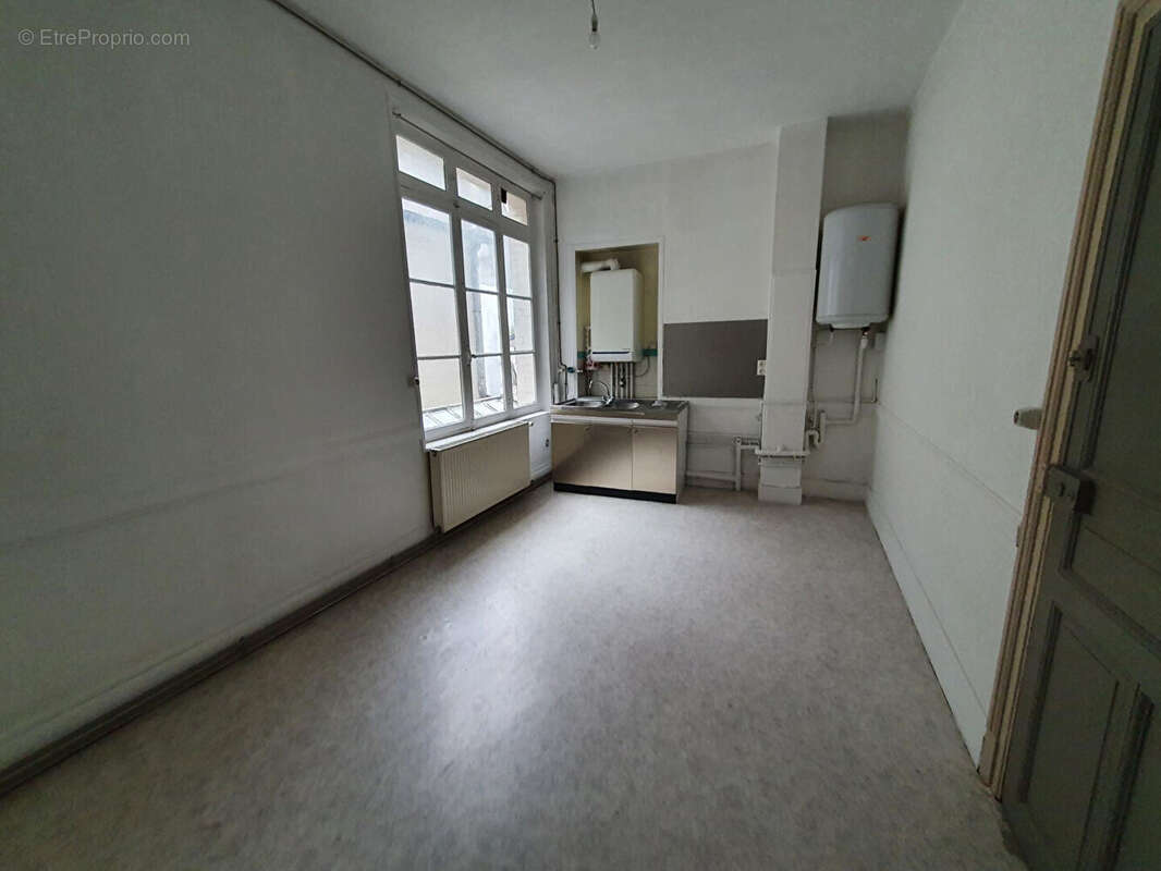 Maison à SAINT-QUENTIN