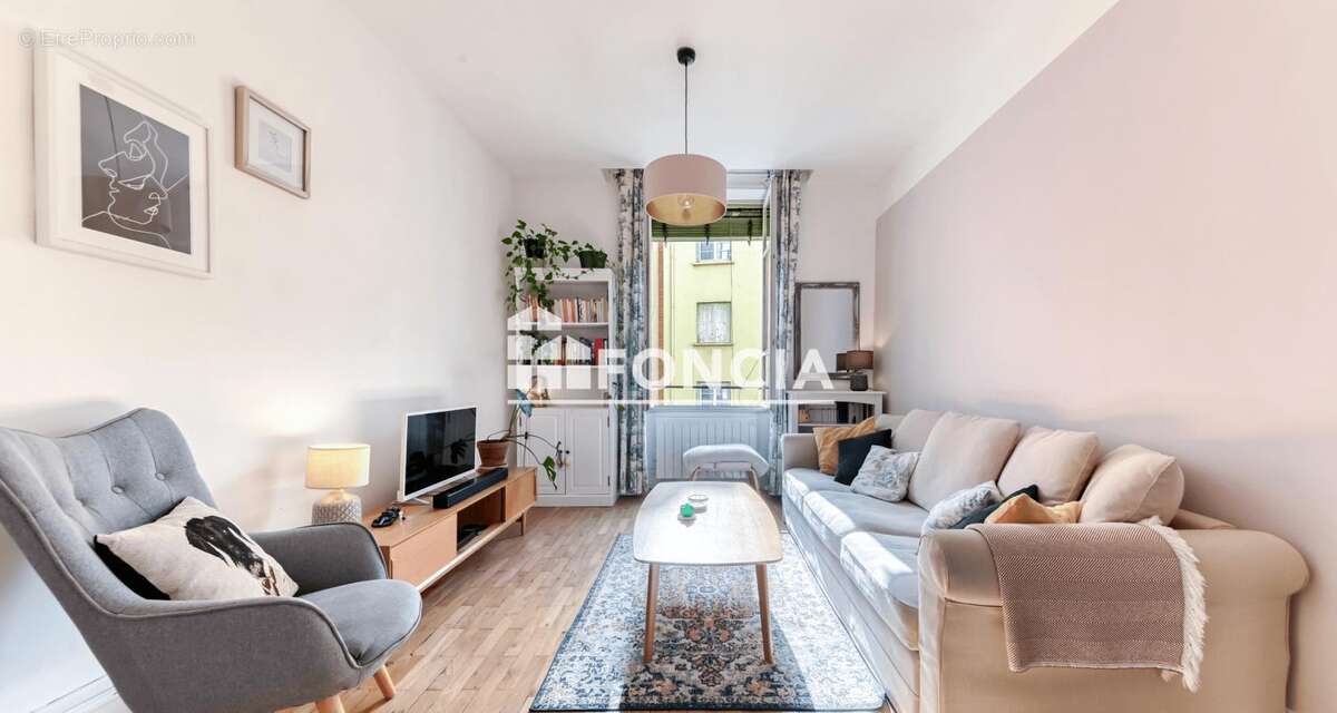 Appartement à LYON-7E