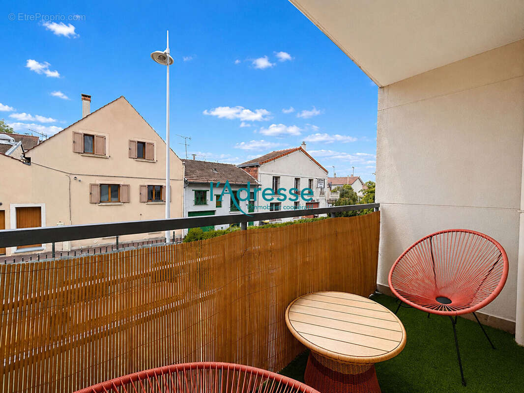 Appartement à NANTERRE