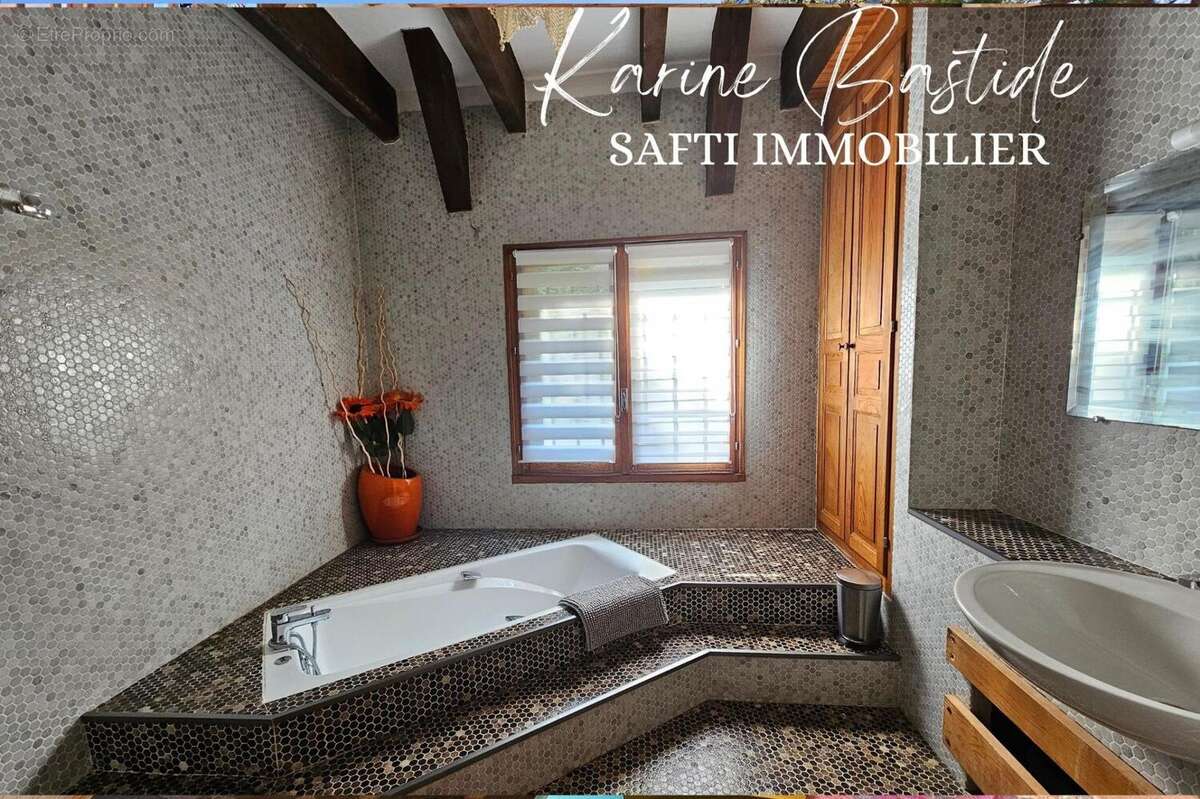 Photo 6 - Maison à LE LAC-D&#039;ISSARLES