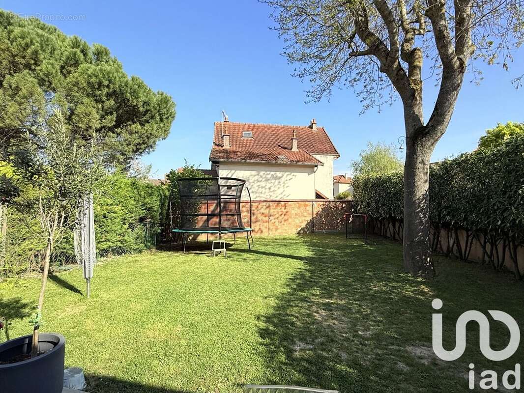 Photo 7 - Maison à SAINT-PIERRE-DU-PERRAY