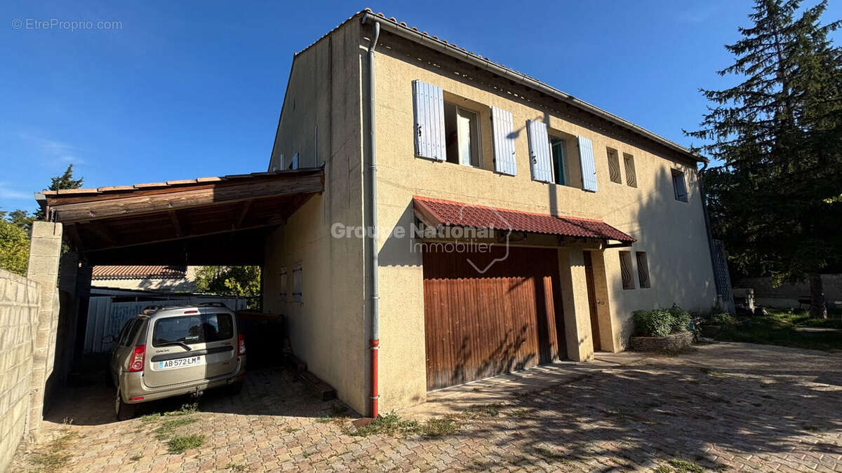 Maison à BOURG-SAINT-ANDEOL