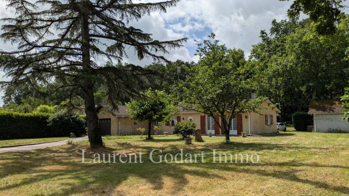 Maison à VIRSAC