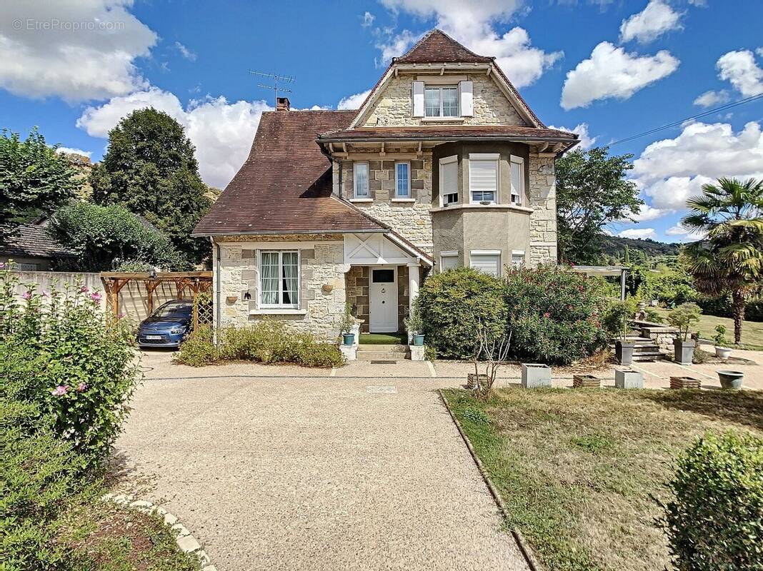 Maison à CAJARC