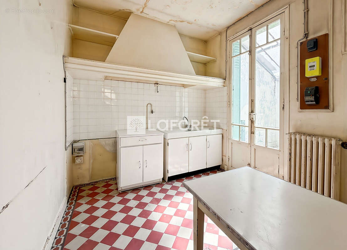BUTTES-HALAGE / Maison avec 3 chambres à rénover - photo 6