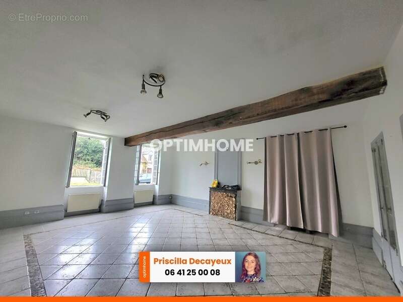 Maison à GROSSOUVRE