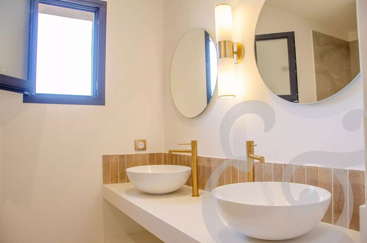 Maison à SAINT-REMY-DE-PROVENCE