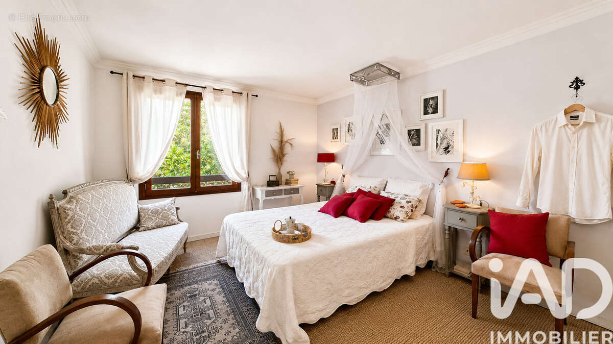 Photo 8 - Maison à LES ISSAMBRES