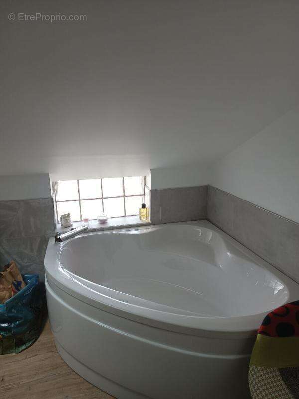 Maison à SAINTE-MARGUERITE-D&#039;ELLE