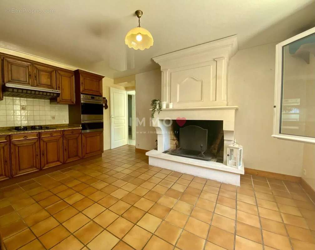 Maison à SAINT-FORT-SUR-GIRONDE