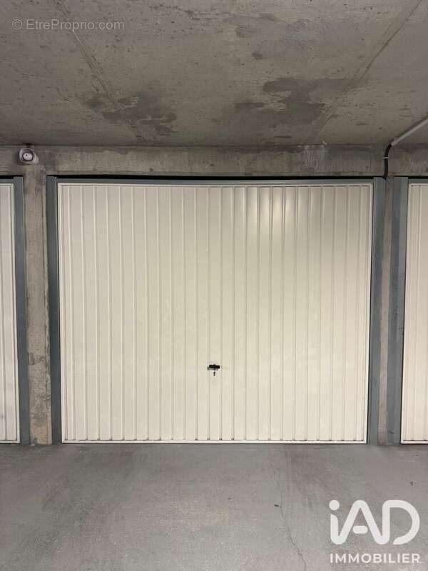 Parking 15 m² à Limonest  - photo 5