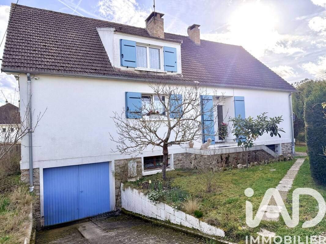 Photo 1 - Maison à SAINT-MAURICE-MONTCOURONNE