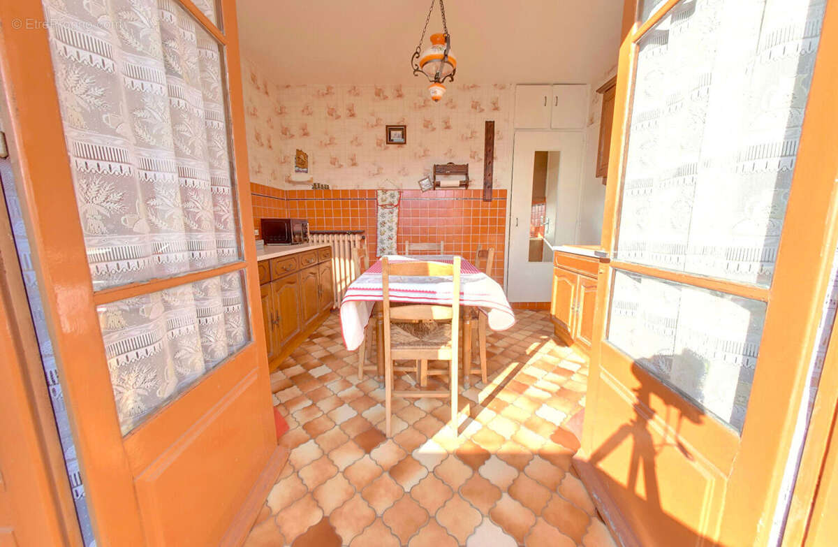 Maison à ROISSY-EN-BRIE