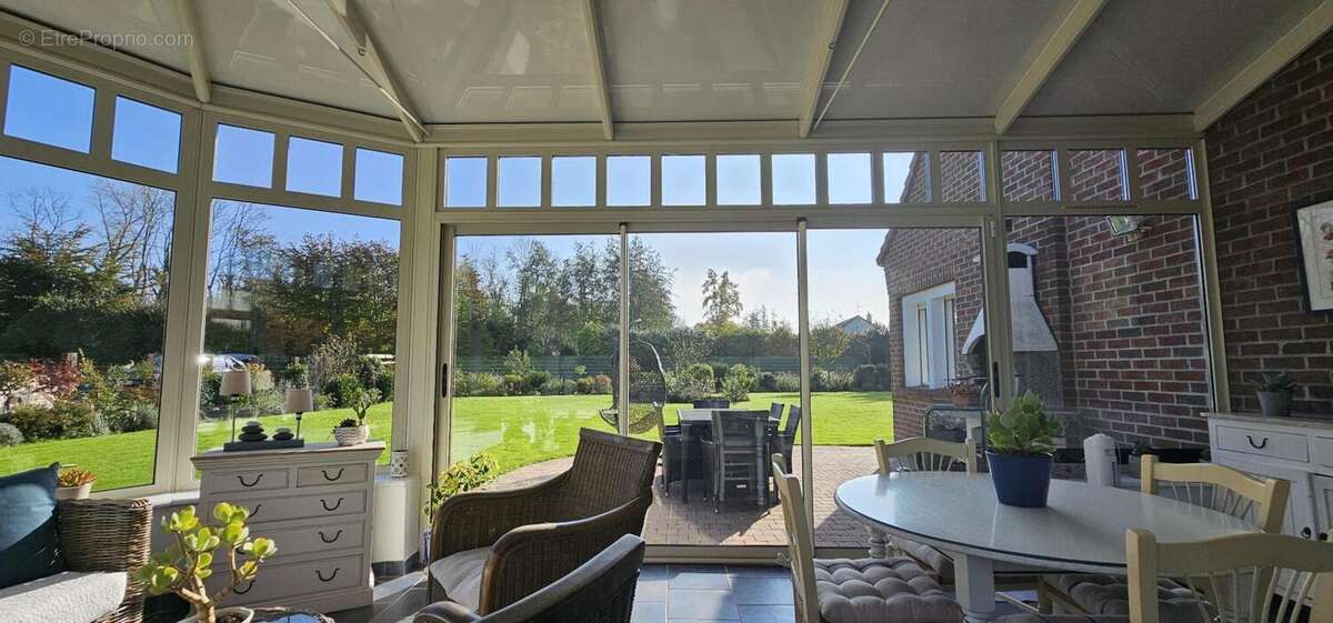 Maison à THUN-SAINT-MARTIN