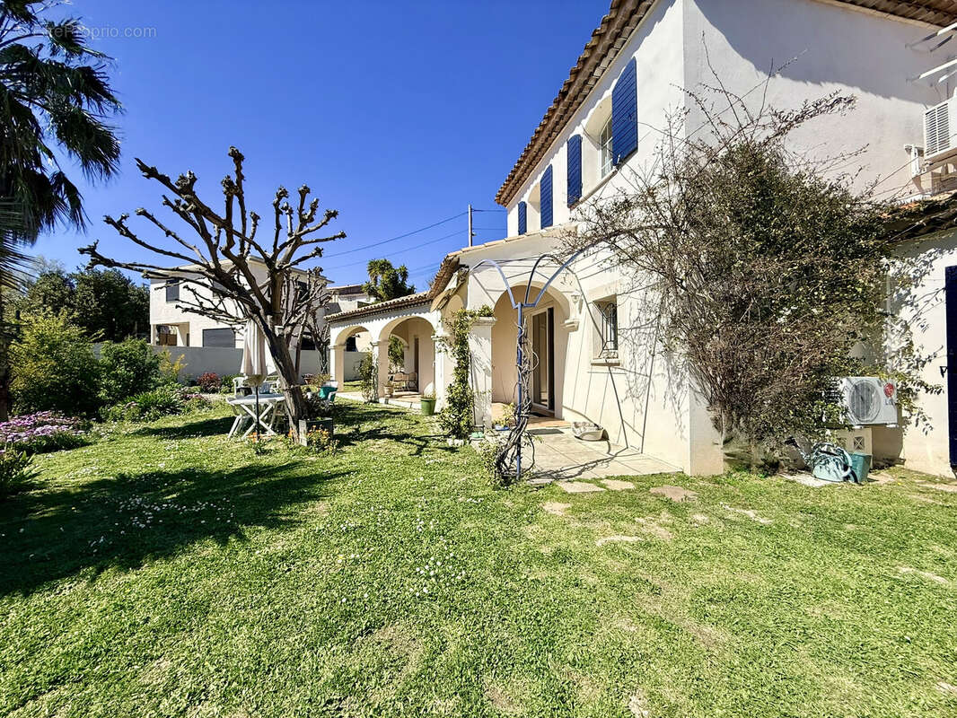 Maison à MARSEILLE-13E