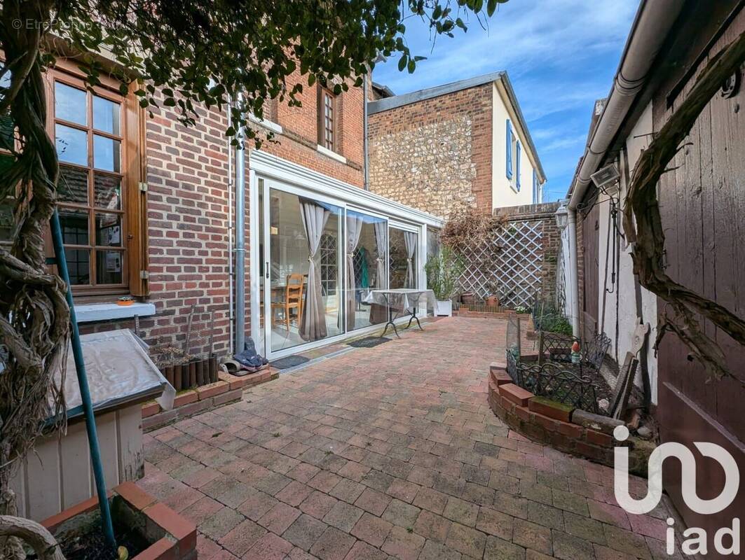 Photo 1 - Maison à CAUDEBEC-LES-ELBEUF