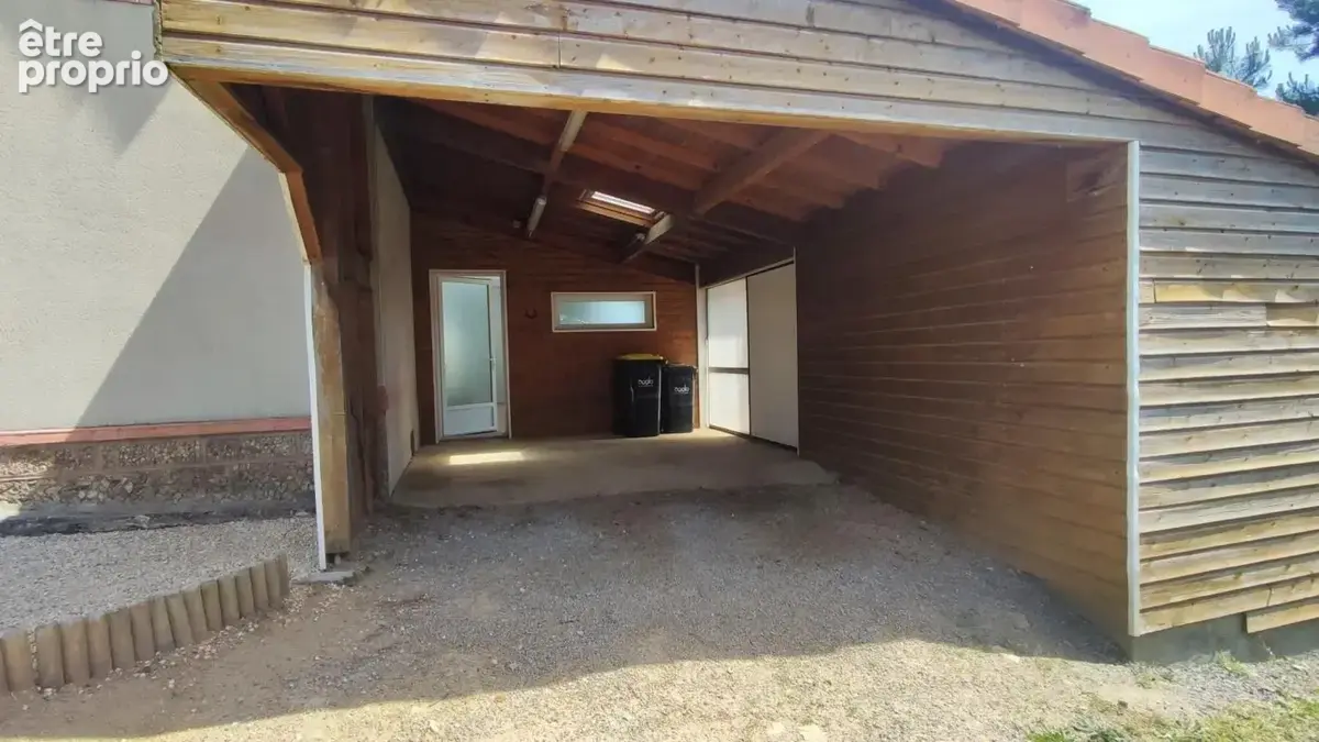 Maison rénovée alliant cachet et confort moderne - photo 20