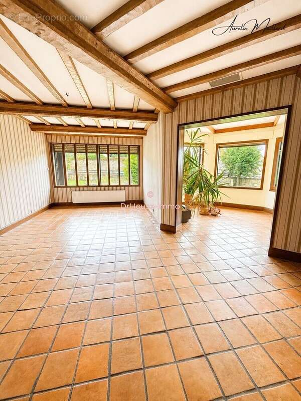 Maison 218 m² à May-Sur-Orne  - photo 8