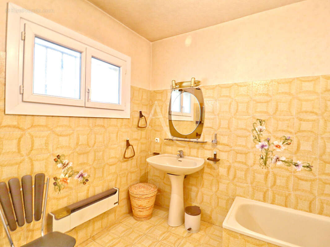 Villa lumineuse de 125m2  garage au calme jardin arbore a pierrevert - photo 15