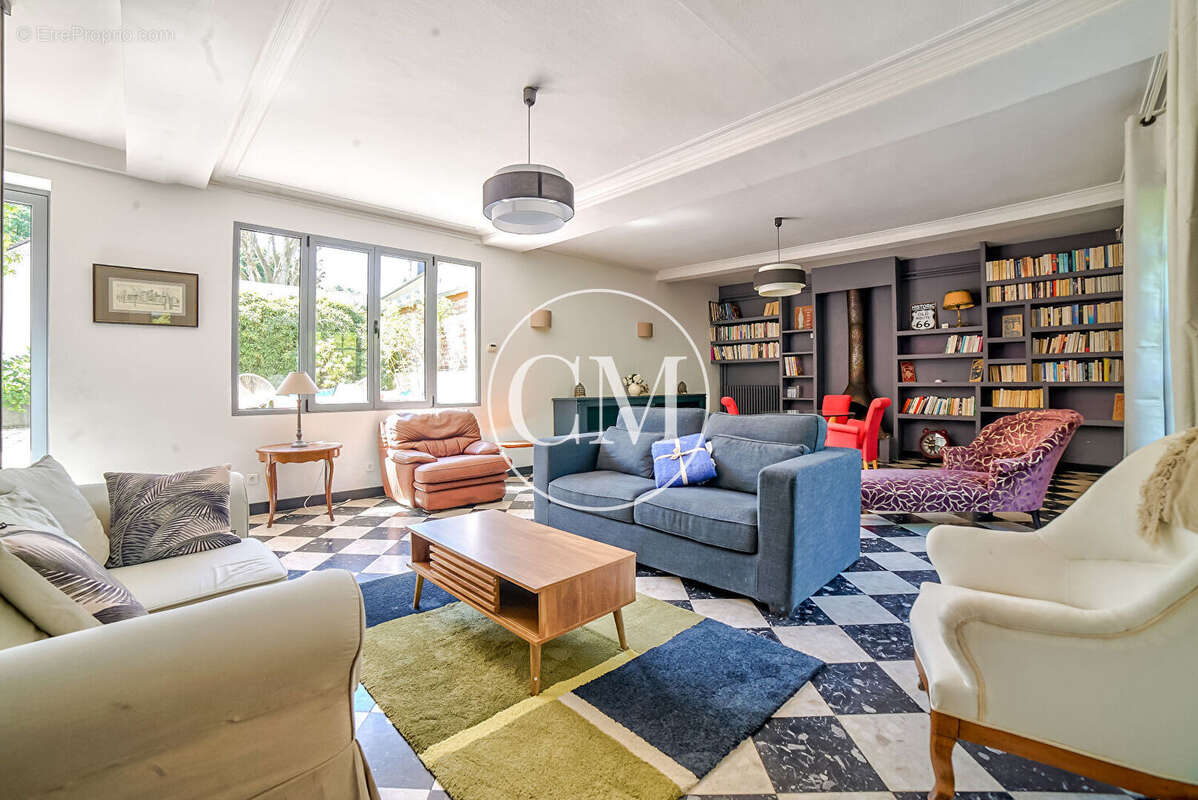 Maison à MONTFORT-L&#039;AMAURY