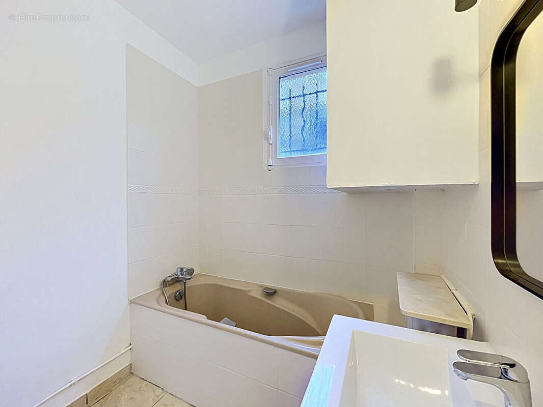 Appartement à CHATILLON