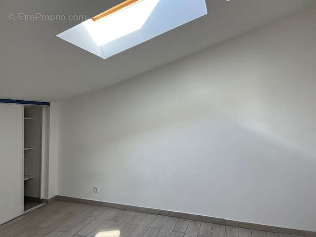 Appartement à VALLAURIS