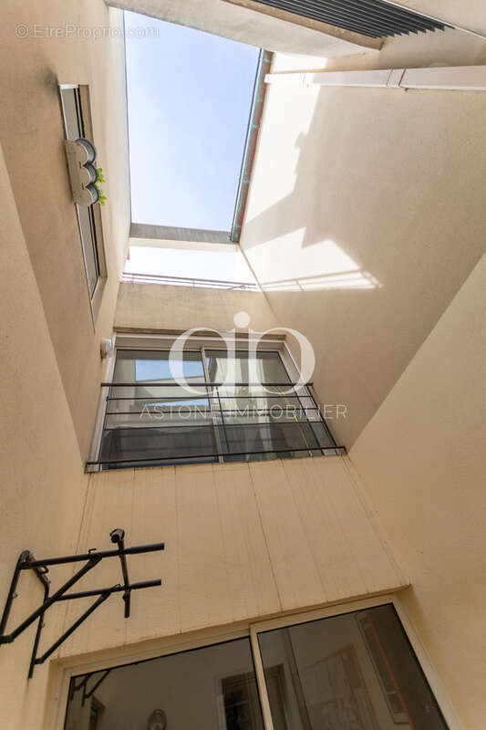 Cassis / appartement-maison - photo 9