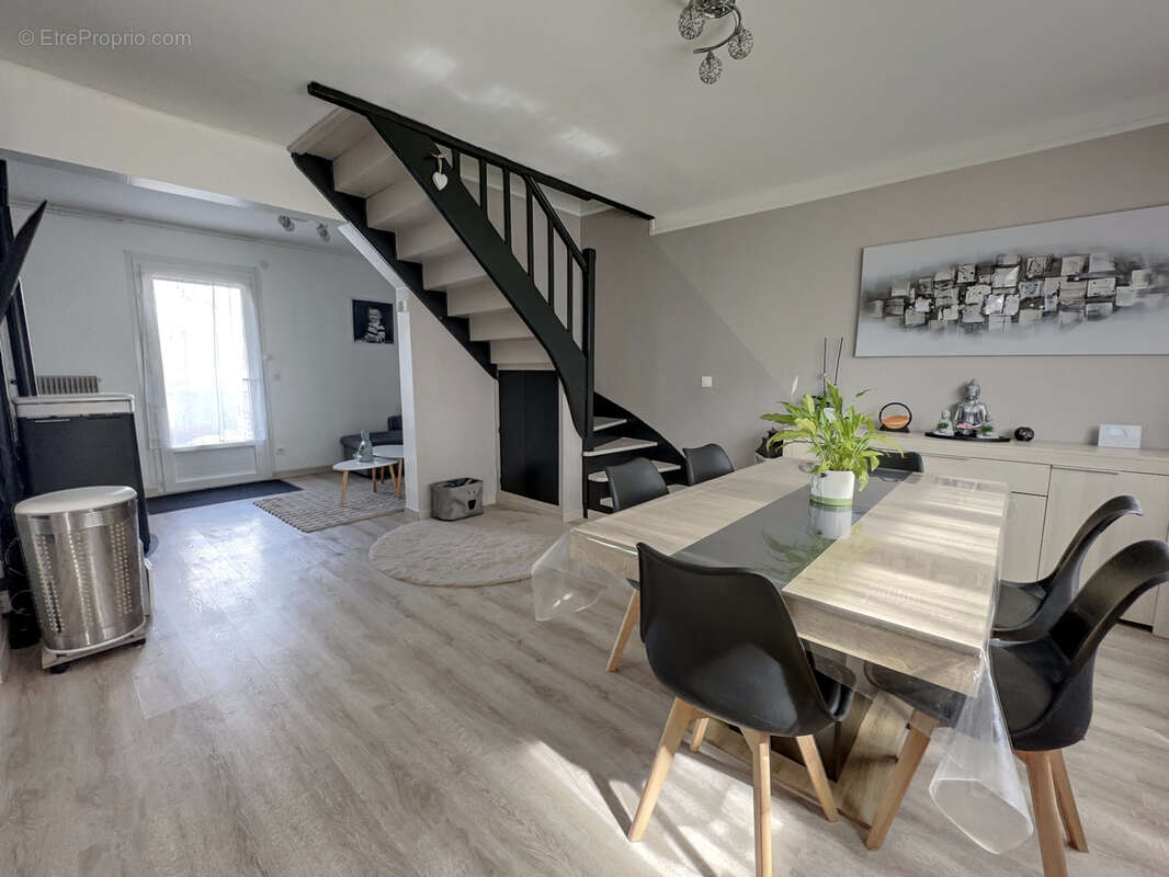 Maison à VERNOUILLET